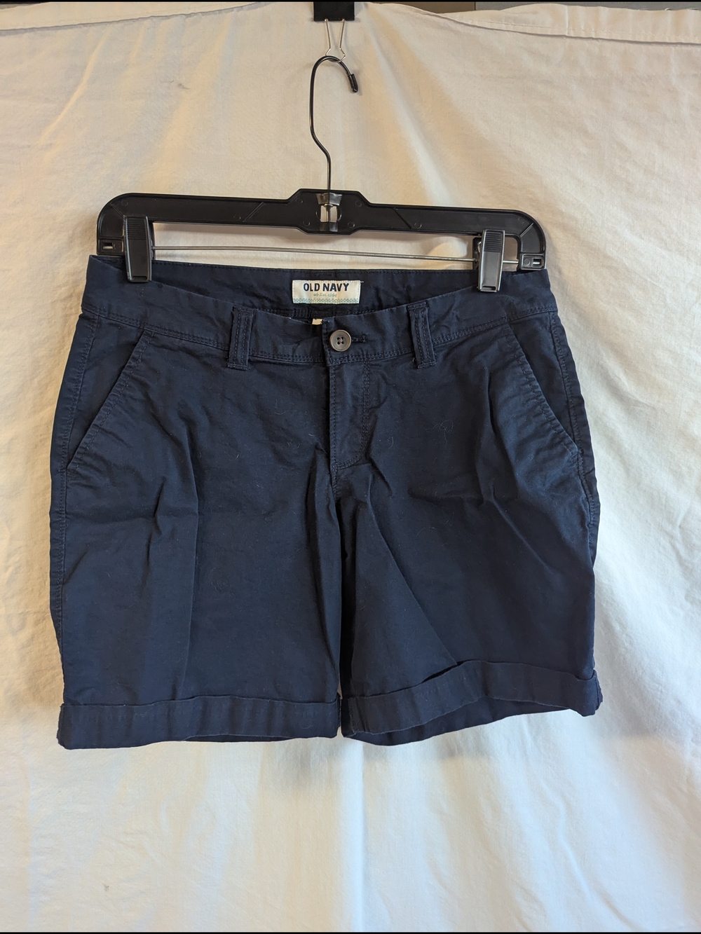 Old Navy Chino Women’s Navy Shorts